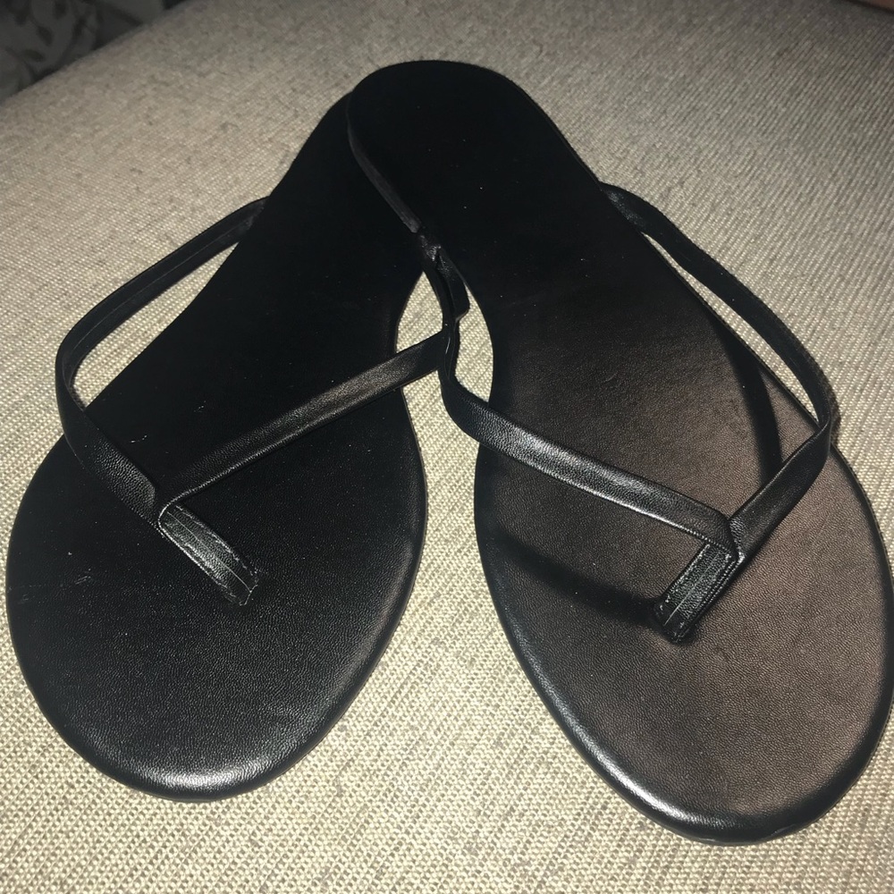 Women’s Plain black slip on Francesca’s sandals